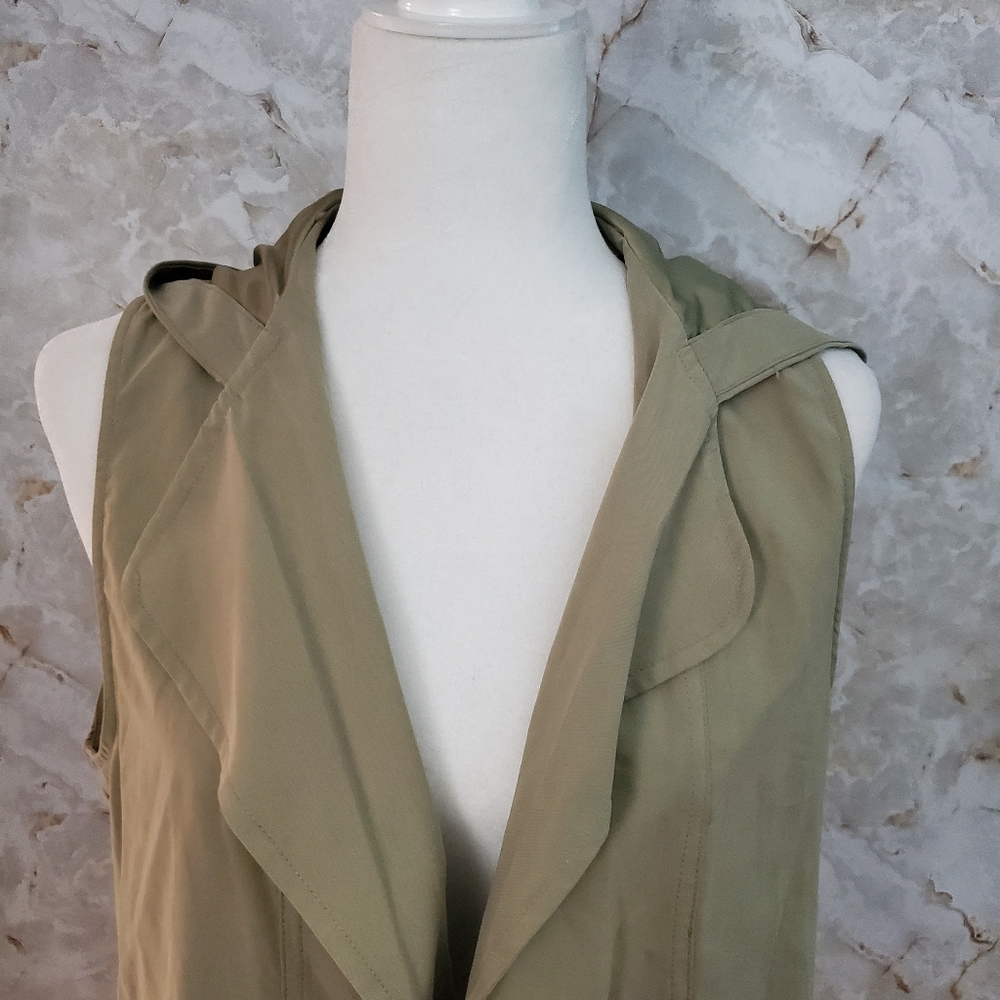 🛑SOLD🛑 Staccato Long Open Front Casual vest - Picture 2 of 11